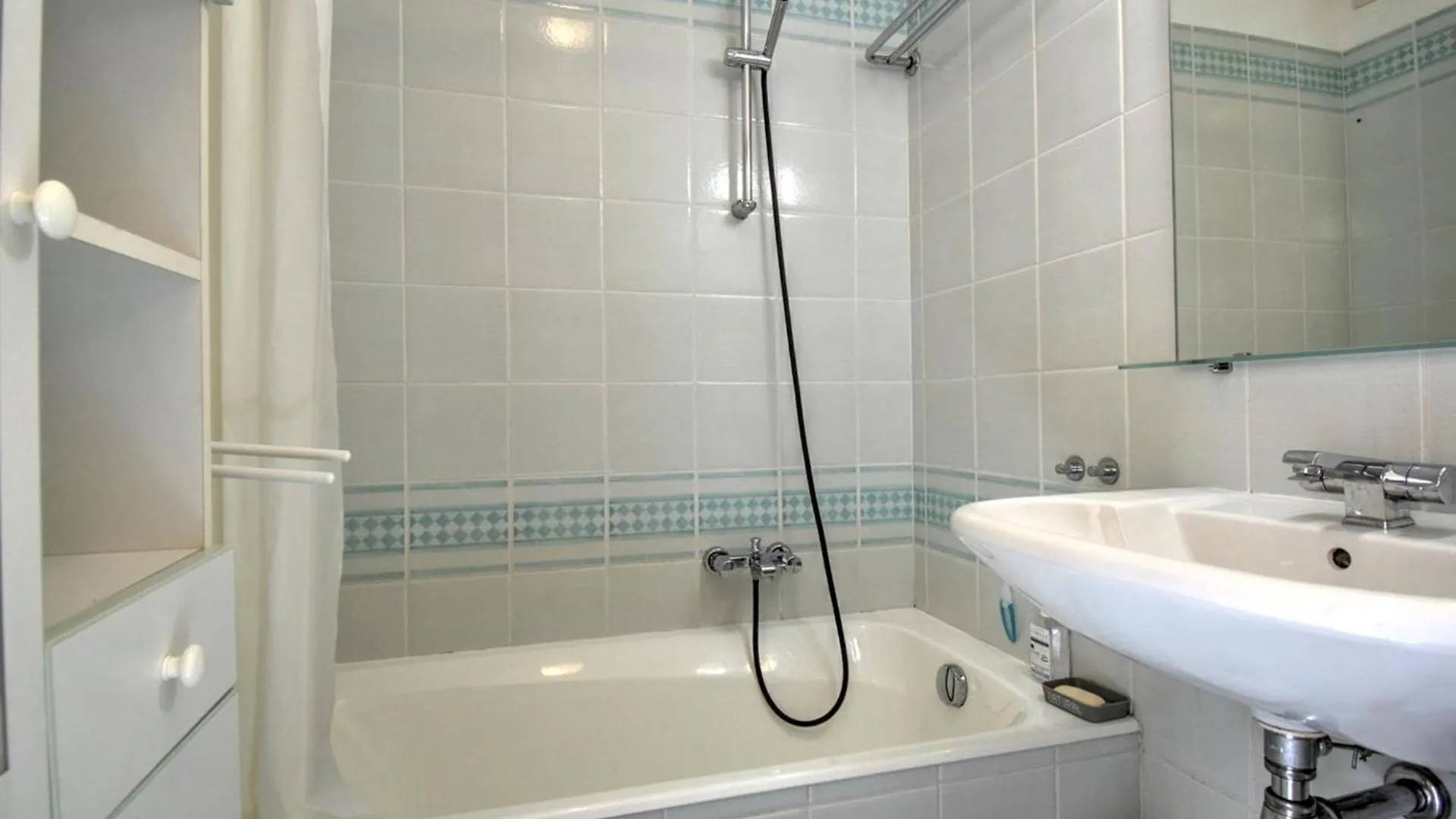 Charmant Studio Avec Balcon, Navettes Gratuites, Proche Centre Et Remontees, Tous Equipes - Fr-1-524-62 Morzine France