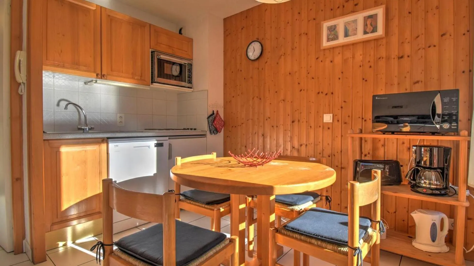 Charmant Studio Avec Balcon, Navettes Gratuites, Proche Centre Et Remontees, Tous Equipes - Fr-1-524-62 Morzine 0*,